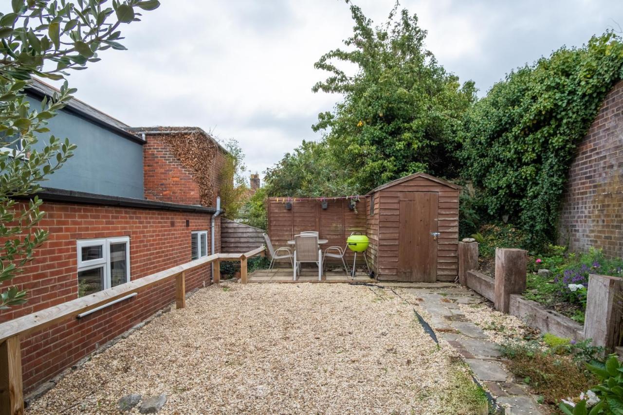 Sailmaker'S Cottage Lymington Exterior photo
